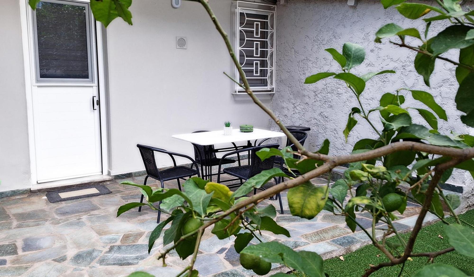 Eleni's Nafpaktos